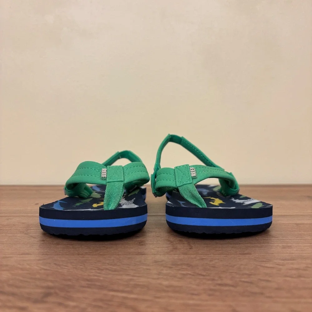 REEF Little Ahi Water-Friendly Flip-Flops Green Shark Kids Size 10 Summer Beach